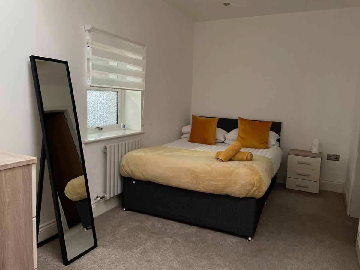 City Centre 1 Bed Sleeps 4 H5 Kingston upon Hull Buitenkant foto