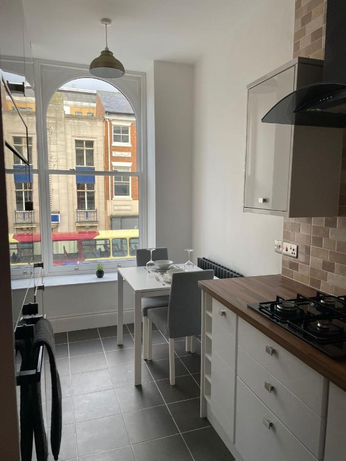 City Centre 1 Bed Sleeps 4 H5 Kingston upon Hull Buitenkant foto